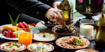 Cilat janë ushqimet më të mira për t’u konsumuar gjatë Ramazanit?