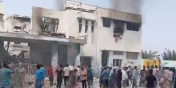 Raportohet se raketa izraelite ka goditur një shkollë duke vrarë 40 nxënëse në Iran