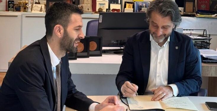 Eman Rrahmani i shkon në zyre Përparim Ramës, ja arsyeja