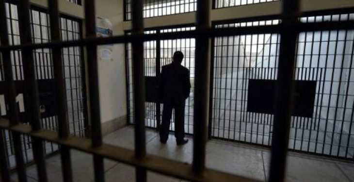 Skandal në Gjakovë: I dyshuari për drogë arratiset nga objektet e Policisë pas arrestimit – IPK vihet në lëvizje