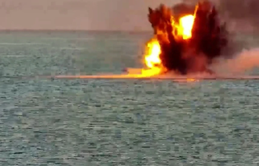 Shtohen sulmet ndaj anijeve në Ngushticën e Hormuzit