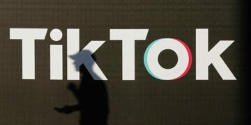 Shqipëri/ Gjykata Kushtetuese shpall vendimin për TikTok: Mbyllja cënoi lirinë e fjalës