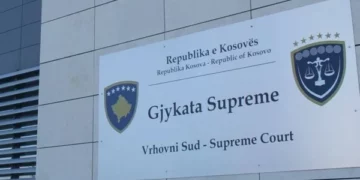 Supremja e shpall të paligjshëm kufizimin kohor për njohjen e kualifikimeve arsimore në pensionet kontribut-paguese