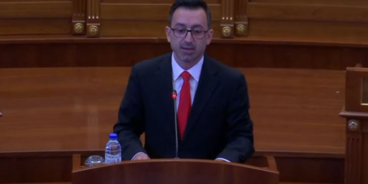 Dimal Basha: Unë jam argat, ku te sheh VV-ja se mund të ndihmoj, e marr atë pozitë