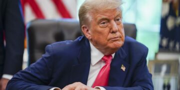 Trump i kërkon Japonisë ndihmë kundër Iranit: 90% e naftës tuaj kalon përmes asaj ngushtice