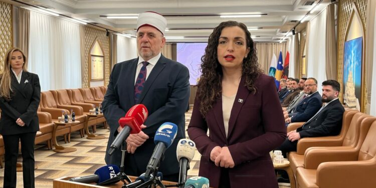 Presidentja Osmani uron Fitër Bajramin: Festë që forcon bashkimin dhe solidaritetin në Kosovë