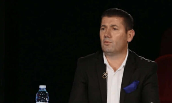 Avokati Smakiqi: Taktika e heshtur e zgjedhjes së Presidentit – PDK e LDK po frikësohen, në fund cilido kandidat i LVV-së i siguron 61 vota