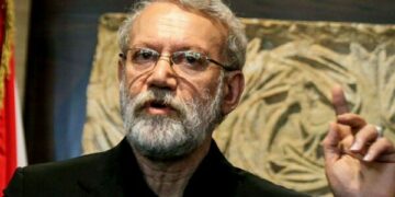 Vrasja e Khameneit, kush do të udhëheq deri në zgjedhjen e prijësit të ri, flet njeru kyç i sigurisë në Iran