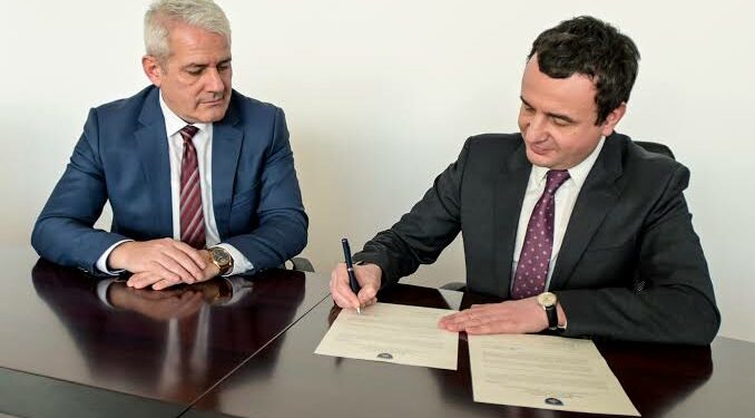 Ministria e Sveçlës konfirmon “lëshimin pe”: Publikon detajet e zbatimit të masave për dokumentet nga strukturat ilegale serbe