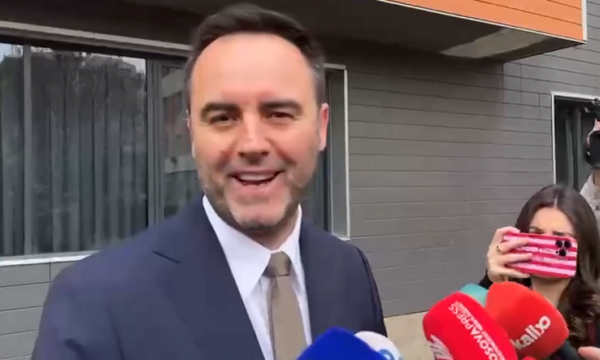 Konjufcës ia kujtojnë deklaratat se s’do të jetë kandidat, përgjigjja e tij: Vetëvendosja tokë të bon…