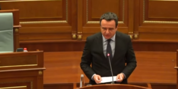 Pas një nate të tensionuar, Kurti flet në seancën solemne përballë Osmanit: “E nderuara Presidente…”