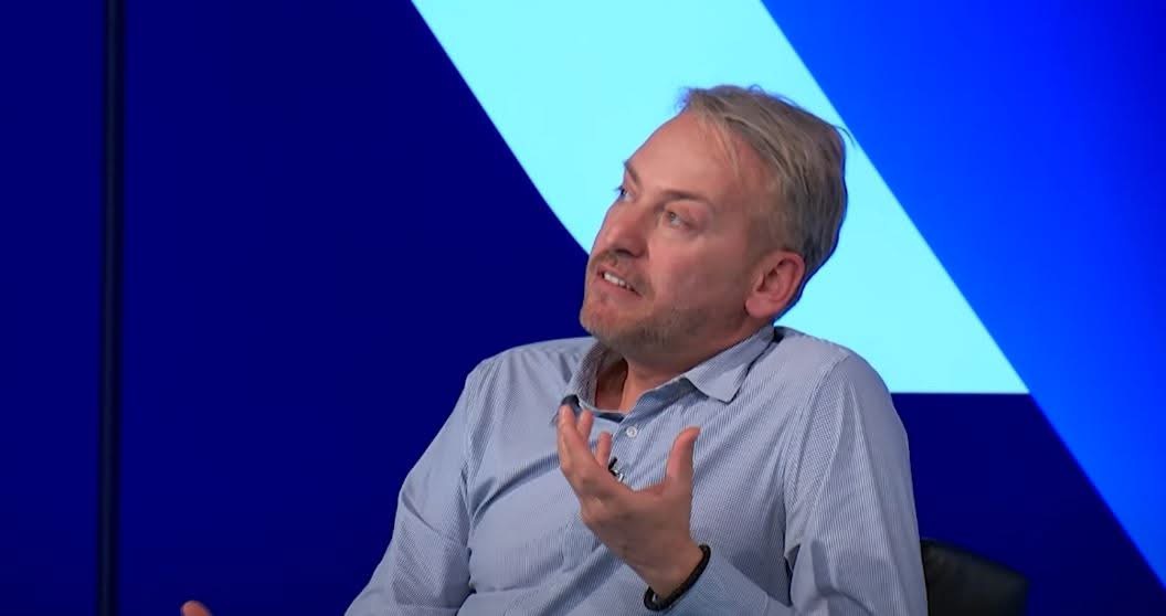 Konspiracionet dhe akuzat ndaj Vjosa Osmanit për puç kundër Kurtit, Ilir Deda: A jeni normal?