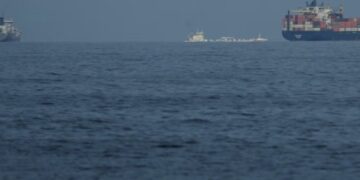 Çka duhet të dini për Ngushticën e Hormuzit, rrugën ujore jetike që Irani po e bllokon