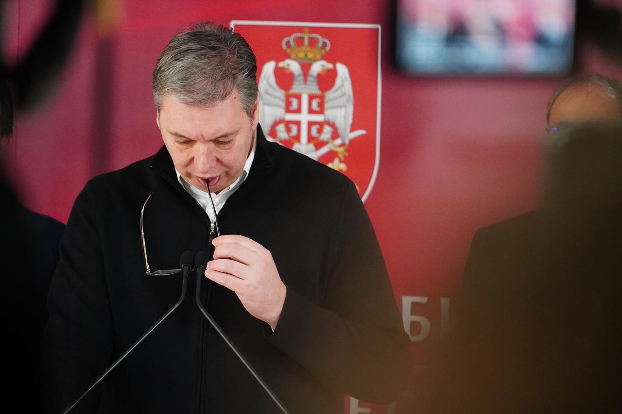 Mediumi kroat: Brukseli humb durimin, po shqyrton sanksione kundër Vuçiqit