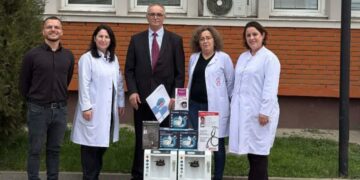 KosovaMed Healthcare dhuron donacion për QKMF-në e Podujevës