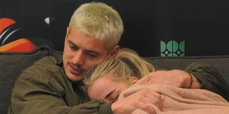 Vrasja në Gjakovë, Londrimi ngushëllon Elijonën