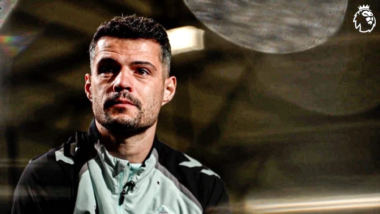 Nga vuajtjet te suksesi, Granit Xhaka me një rrëfim rrëqethës që nuk duhet humbur