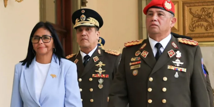 Bashkëpunimi me SHBA, Venezuela zëvendëson komandantët e lartë ushtarakë