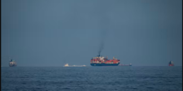 Ngushtica e Hormuzit – përveç naftës, ajo ka rëndësi jetike për disa shtete edhe për furnizimin me ushqim