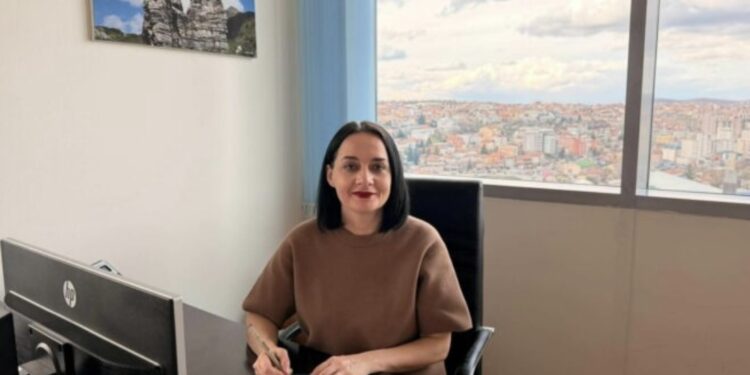 Ministrja Pacolli lëshon një vendim urgjent: Të gjithë gurthyesit i nënshtrohen verifikimit