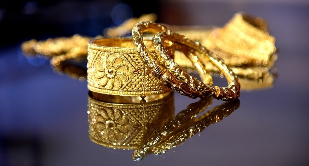 Bie vlera e arit në tregjet ndërkombëtare