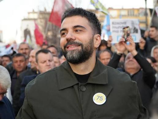 Behrami: Kurti për hatër të Rashiqit ia fali tokën Manastirit dhe bëri autonominë territoriale për serbët