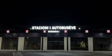 Në Skenderaj ka përfunduar ndërtimi i Stacionit modern të Autobusëve