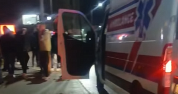 Të shtëna me armë zjarri në një kafiteri të Skenderajt, dyshohet edhe për të plagosur