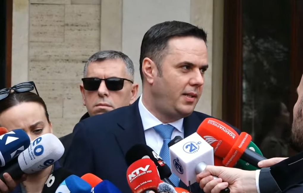 Abdixhiku përmend zgjedhjet: Nëse VV dhe PDK vendosin të ketë garë për presidentin, shkojmë në zgjedhje