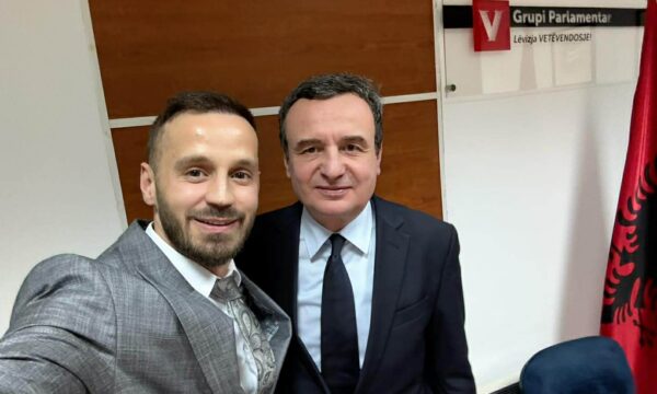 Deputeti i “Guxo” Fatos Geci – Vjosa Osmanit: Flas pas datës 4 prill kur viktimizimi të marrë fund