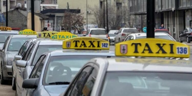 Ja cilët taksi e ngriten çmimin nga 0.70 në 1 euro