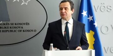 Kurti pas takimit me Sorensenin: Zbatimi i ligjeve për të huajt dhe automjetet në koordinim me BE-në dhe serbët lokalë