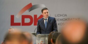 Abdixhiku: Presidenca e zbuloi se Kurti bënte plane për fajësim të opozitës derisa ishte në tavolinë me ne, s’shoh arsye për t’u takuar më