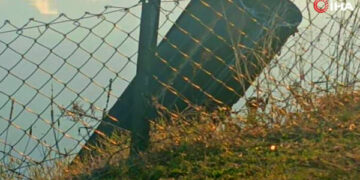 Publikohen pamjet e raketës mbrojtëse që e neutralizoi raketën iraniane e nisur drejt Turqisë