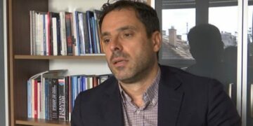 Rashiti: Partitë shqiptare te ne s’merren vesh, në Bosnjë boshnjaket, kroatët e serbët gjithmonë i formojnë institucionet