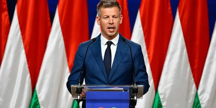 Magyar i kërkon dorëheqjen presidentit të Hungarisë