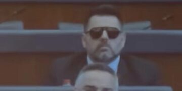 “Me syze në Kuvend”, Bekë Berisha sqaron: Për arsye shëndetësore