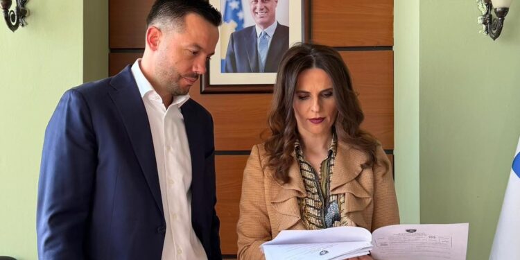 Gjuha seksiste e Gecit ndaj Çitakut, Tahiri: Ajo është frymëzim për të vazhduar përpara