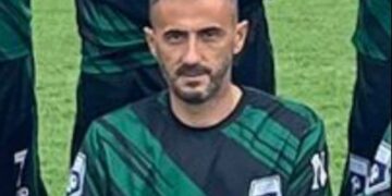 E trishtë: U rrëzua në ndeshje dhe s’u ngrit më, vdes futbollisti kosovar