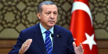 Erdogan paralajmëron: Lufta me Iranin po fillon ‘ta dobësojë’ Evropën