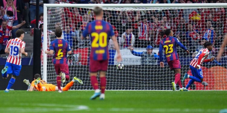 Fitore pa vlerë për Barcelonën, Atletiko Madrid në gjysmëfinale të Champions League
