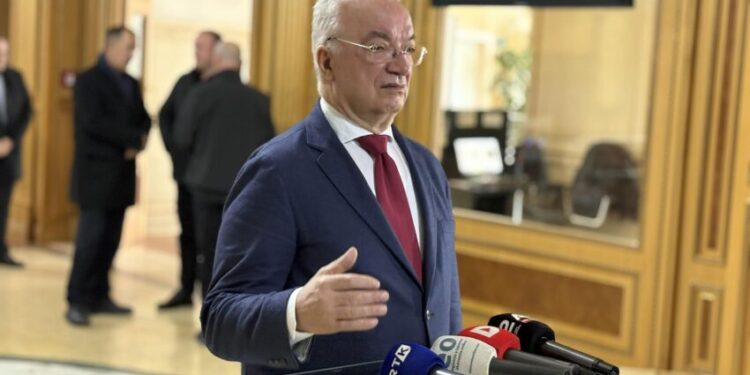 Xhavit Haliti: Përplasjet që i pati me Kurtin i kushtuan Osmanit në karrierë, ai s’e propozoi për presidente