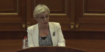 “S’merret me qytetarin e zakonshëm” – Gërvalla thotë se Byroja do t’i verifikojë vetëm zyrtarët publikë