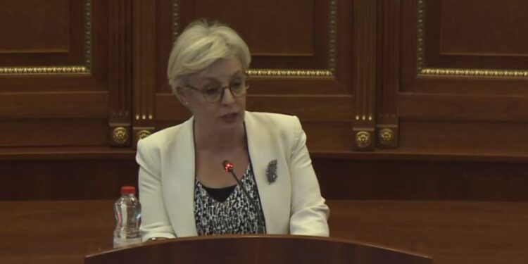 “S’merret me qytetarin e zakonshëm” – Gërvalla thotë se Byroja do t’i verifikojë vetëm zyrtarët publikë