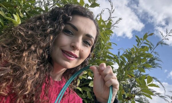 Ish-Presidentja Osmani: Për shumë mot Pashkët, të dashur vëllezër e motra