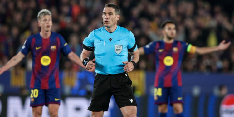 Gabimet në ndeshjen Barcelona – Atletiko, UEFA pritet ta përjashtoj gjyqtarin Istvan Kovacs