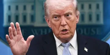 Trump: SHBA do bllokojë ngushticën e Hormuzit