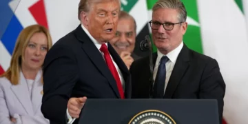 Britania refuzon t’i bashkohet bllokadës së Trumpit ndaj Iranit në Ngushticën e Hormuzit