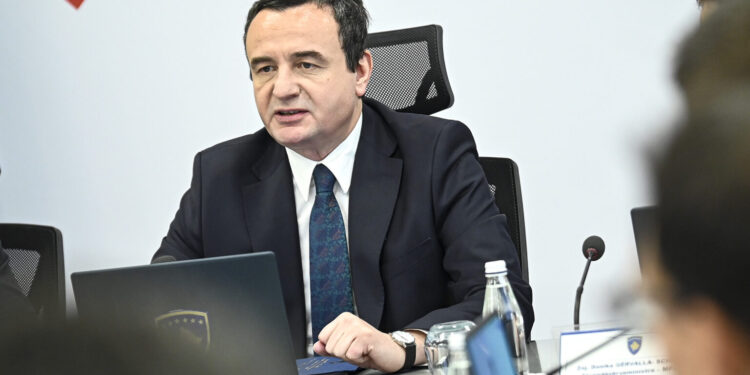 Kurti me mëngjes i jep përkrahje filmit: Sukses historik, “Dua” përfaqëson Kosovën në Kanë!