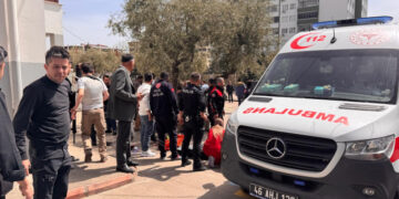 Arrestohet babai i sulmuesit të shkollës në Turqi